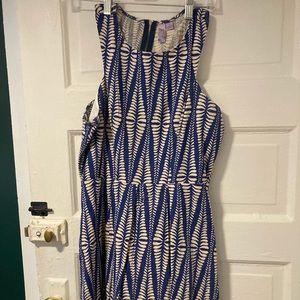 Retro blue and white dress